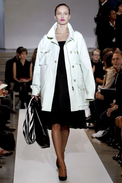 Look 40